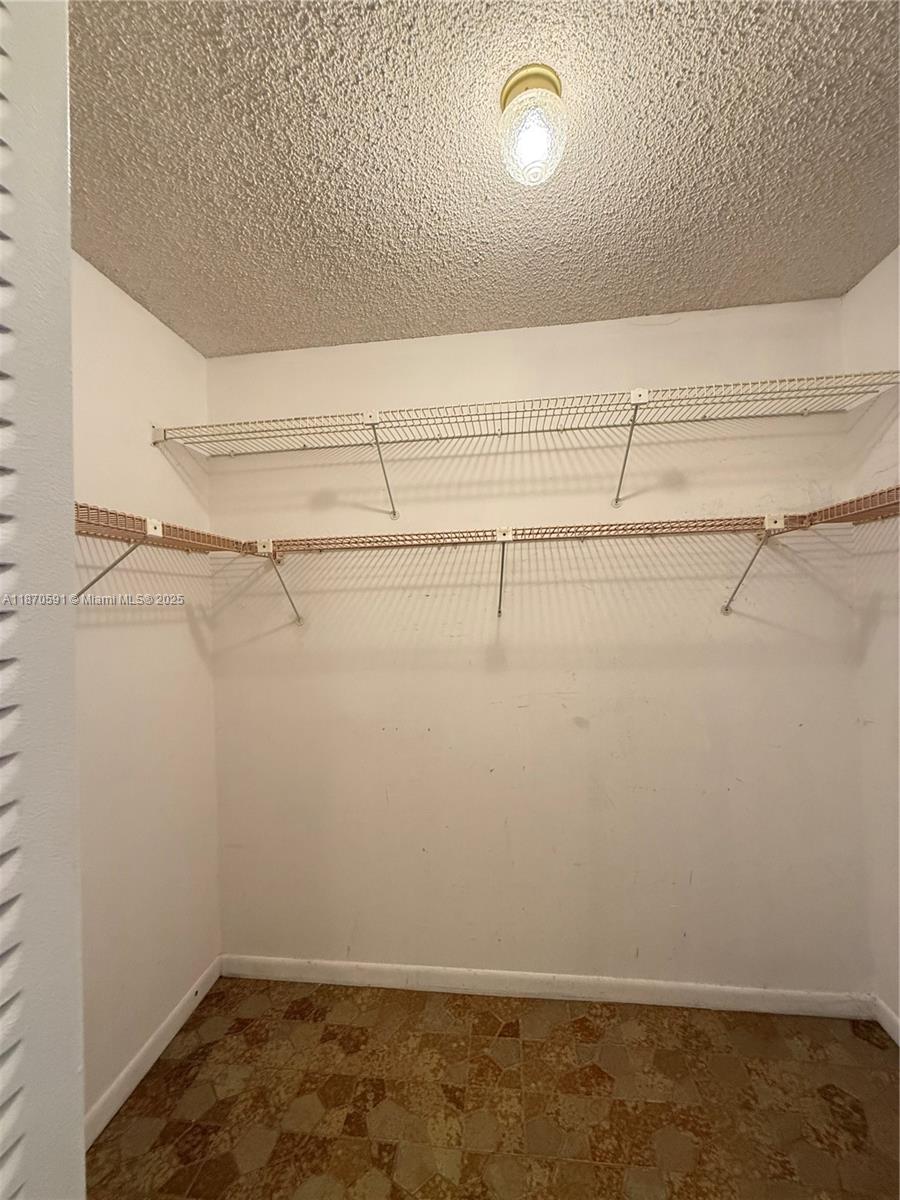 OLYMPUS CONDO PHASE - Residential