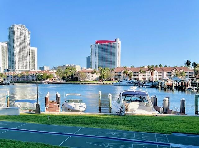 OLYMPUS CONDO PHASE - Residential