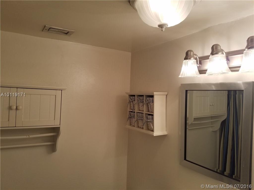 Keystone Bay Condo - Residential Lease