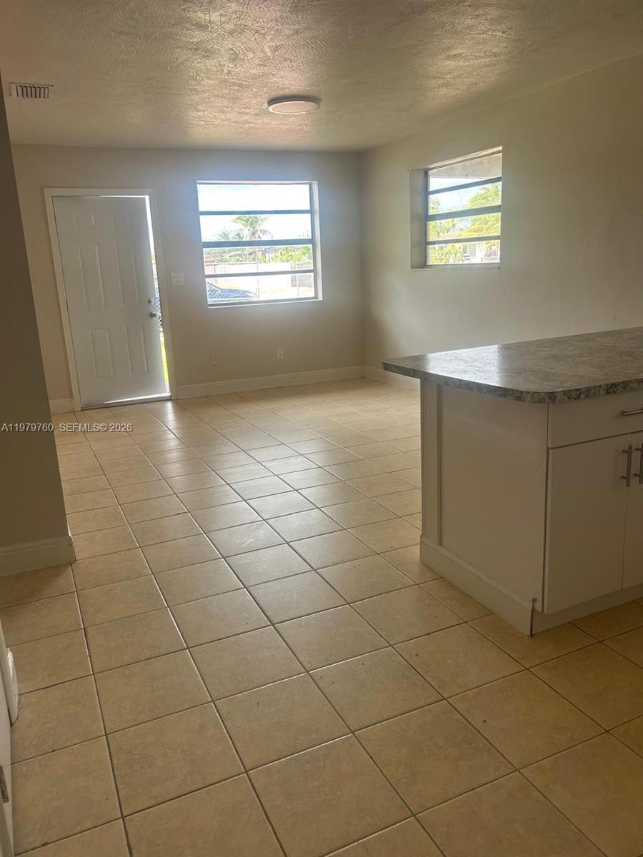 LEISURE CITY SEC 5 - Residential Lease