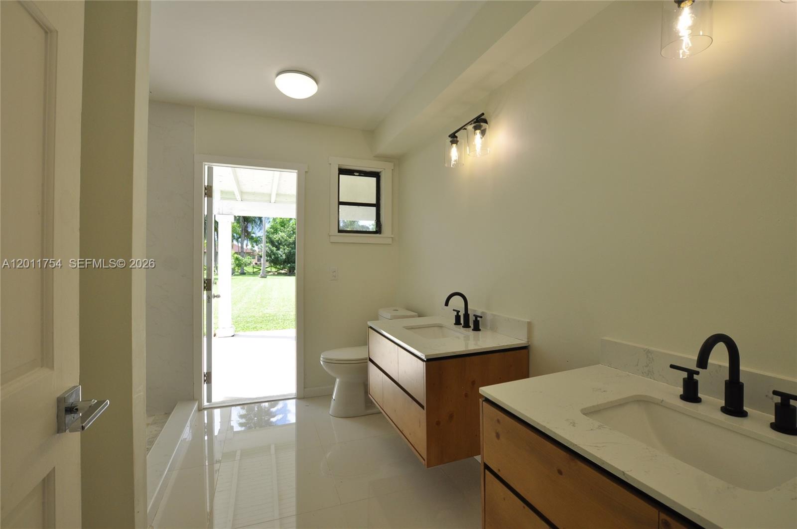 THE REDLANDS SEC 2 - Residential