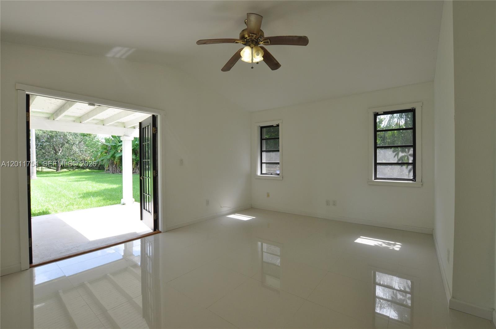 THE REDLANDS SEC 2 - Residential
