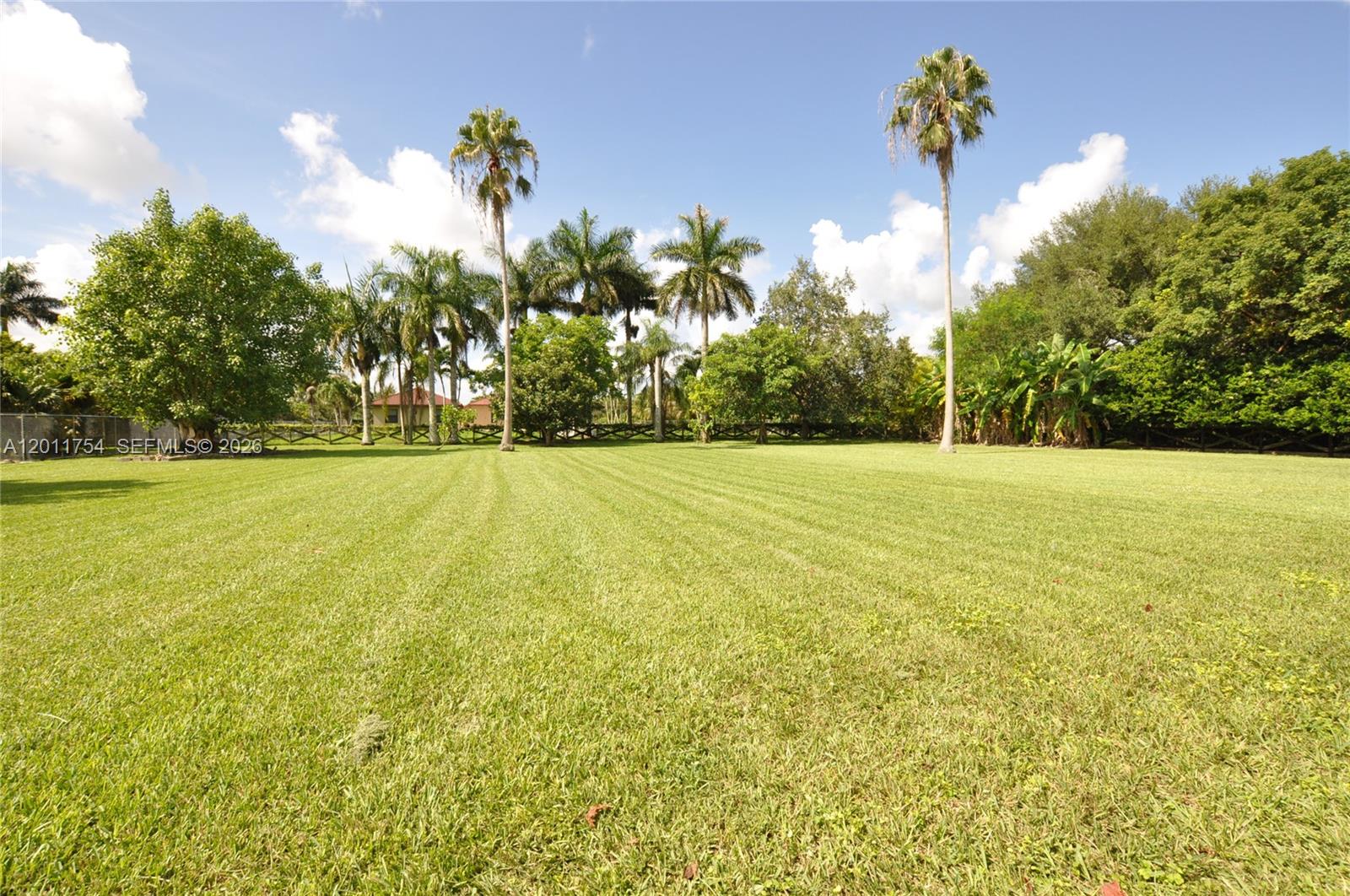 THE REDLANDS SEC 2 - Residential