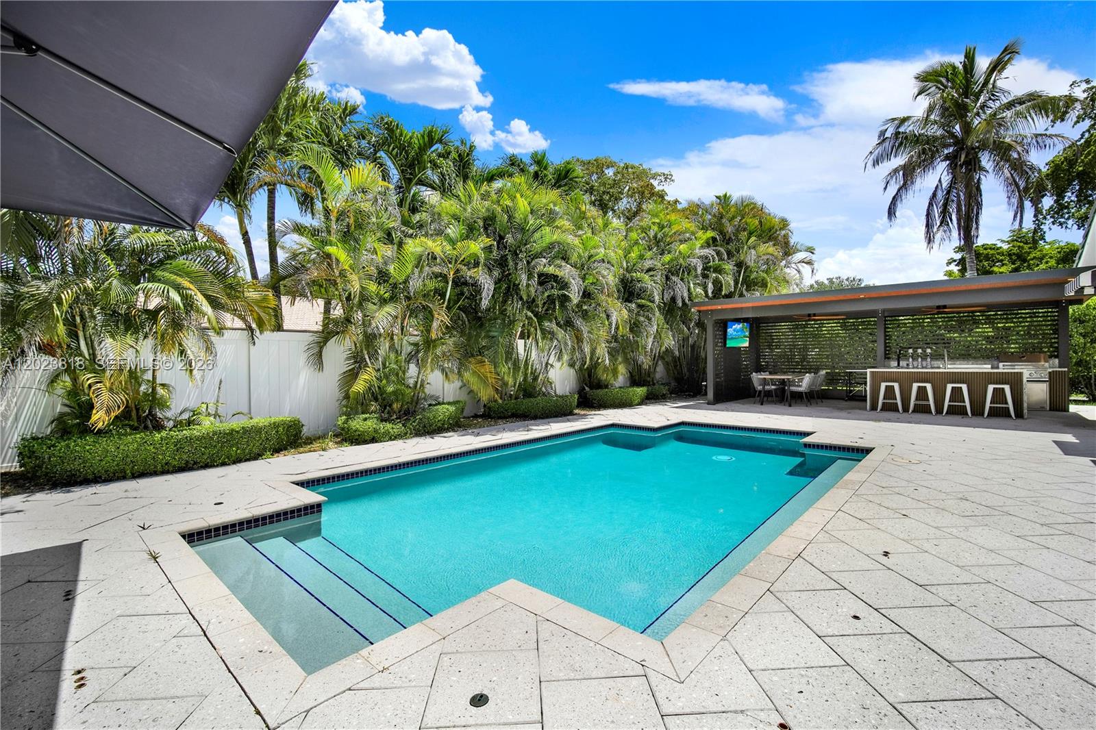 CLASCA VILLAS - Residential Lease