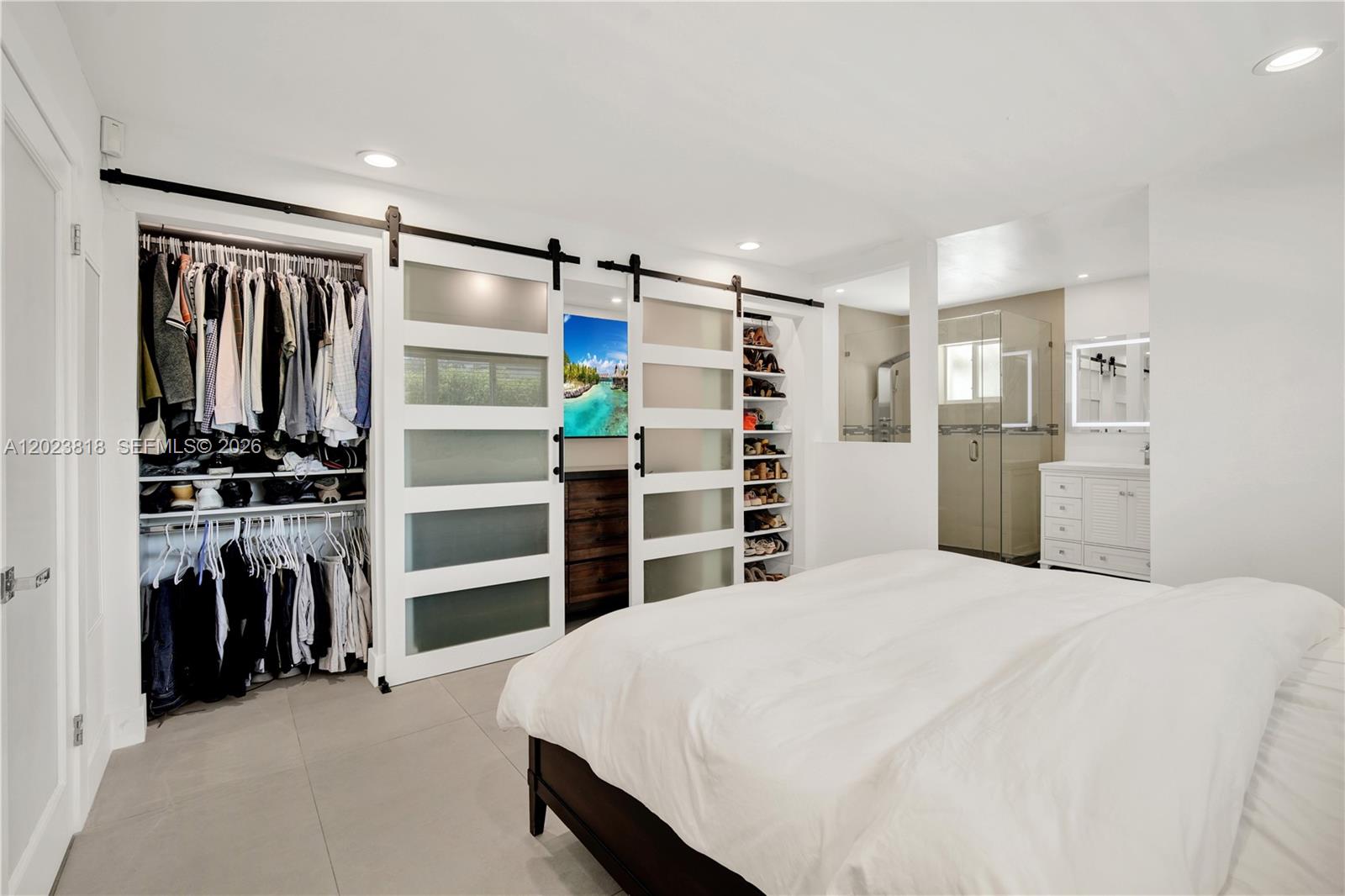 CLASCA VILLAS - Residential Lease