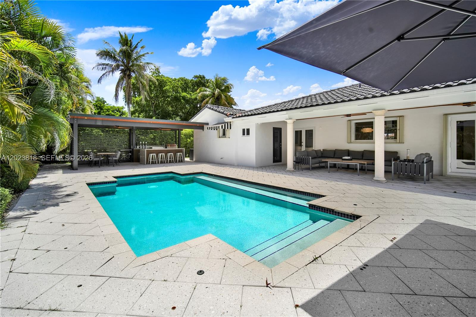 CLASCA VILLAS - Residential Lease