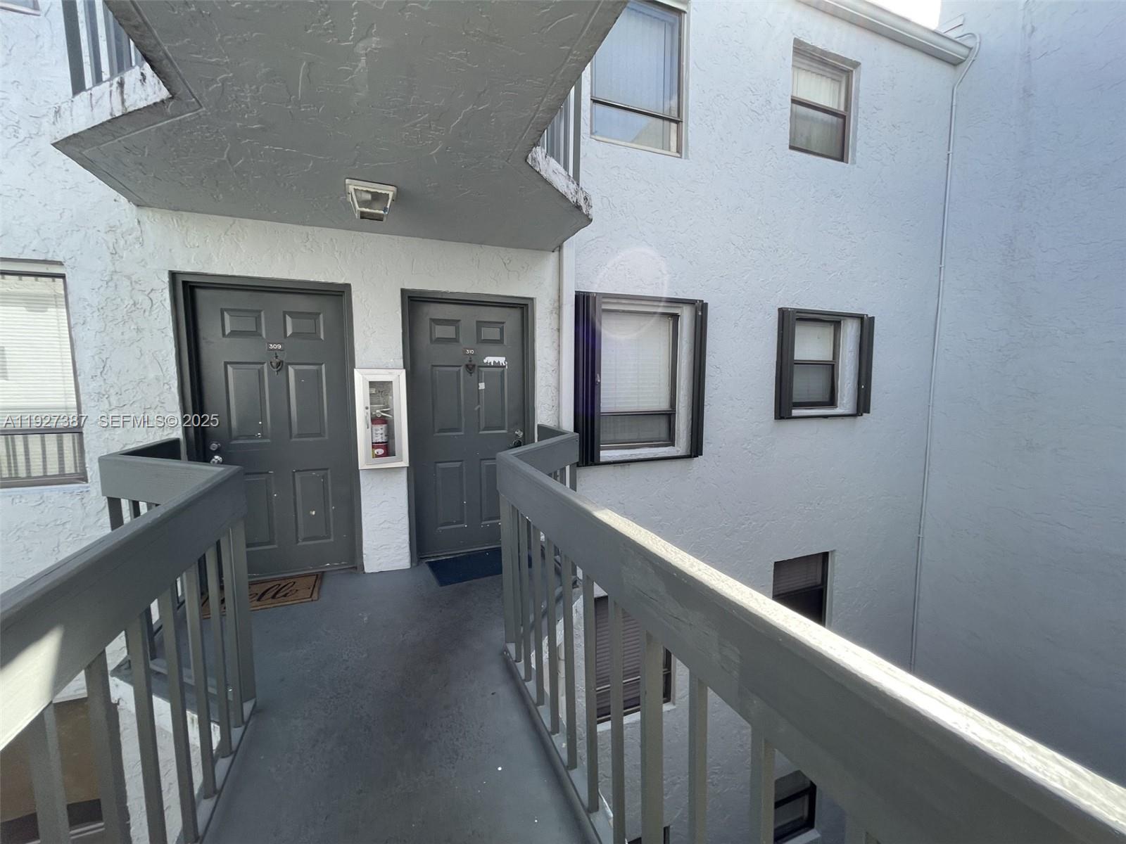 View photos, virtual tours, details... 1720 N Congress Ave 310