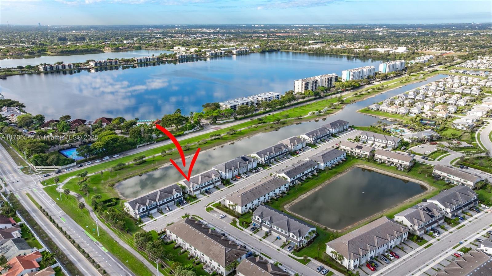 OAK TREE PROPERTY REDEVEL - Residential Lease