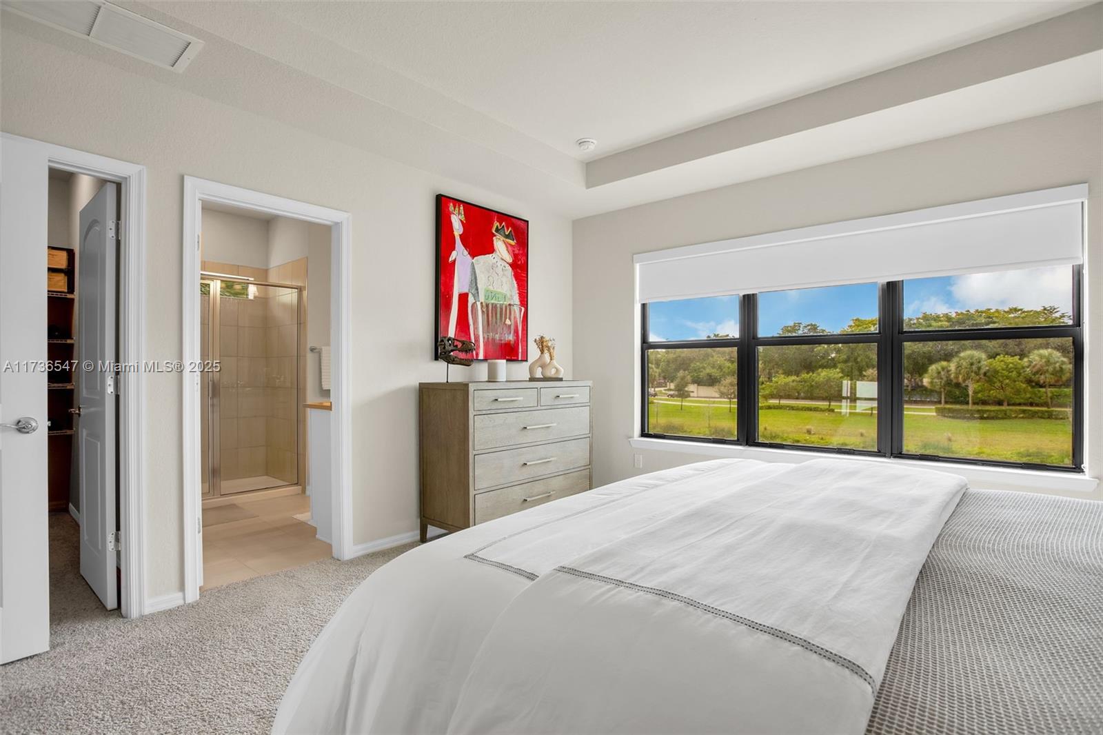 OAK TREE PROPERTY REDEVEL - Residential Lease