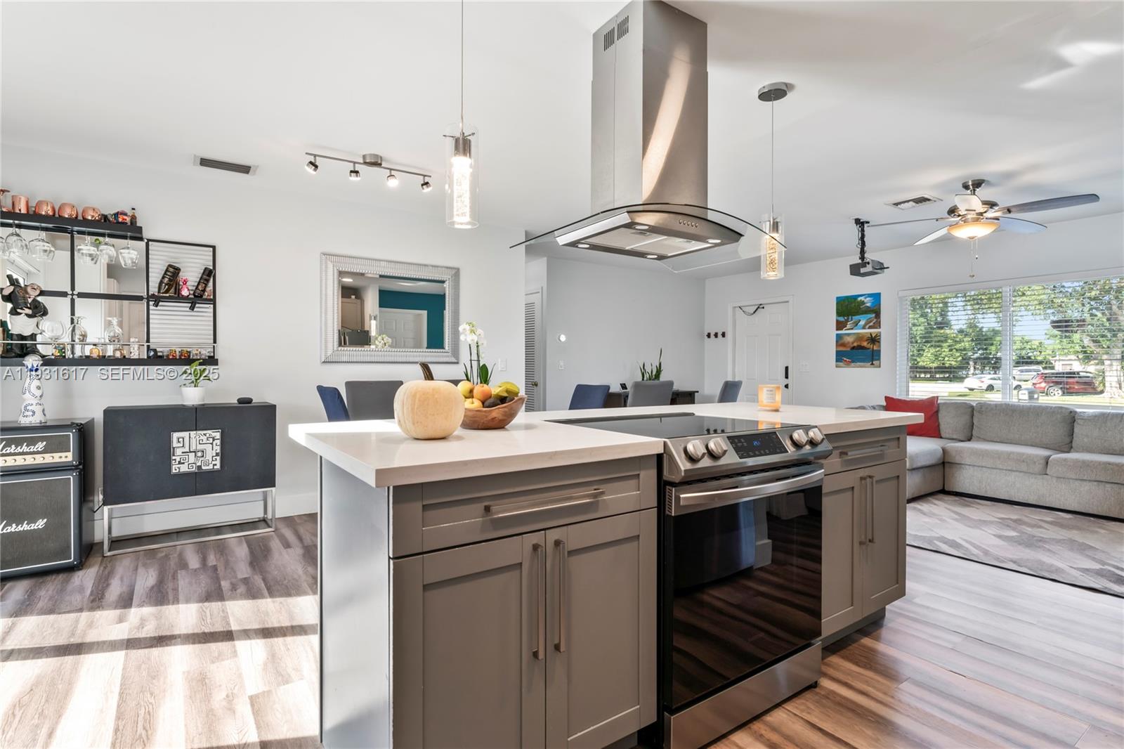 AMERICAN HOMES AT BOCA RA - Residential