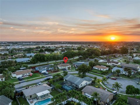 Photo of 9612 Wyoming Ct, Boca Raton, FL 33434 (MLS # A11931617)