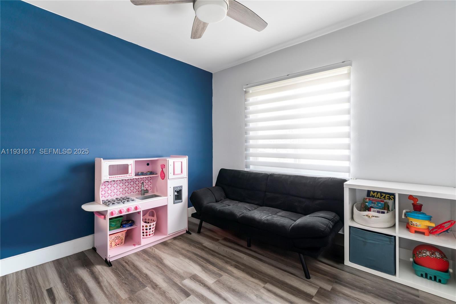 AMERICAN HOMES AT BOCA RA - Residential