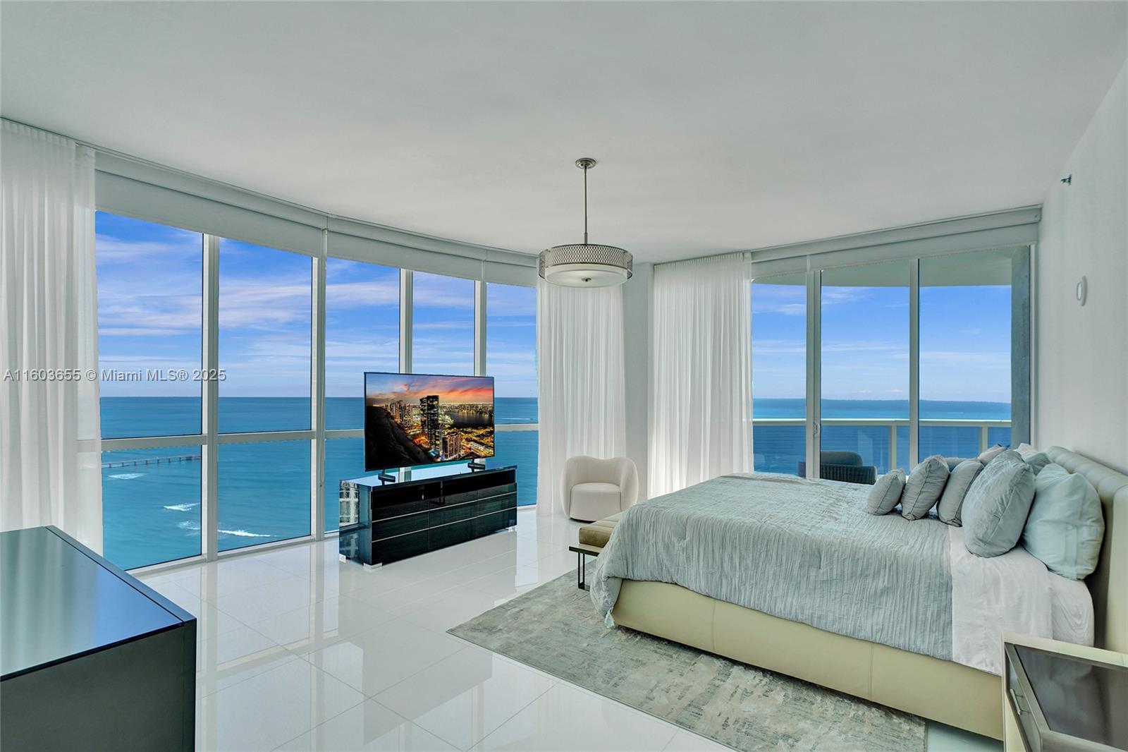 TDR TOWER III CONDO - Residential Lease