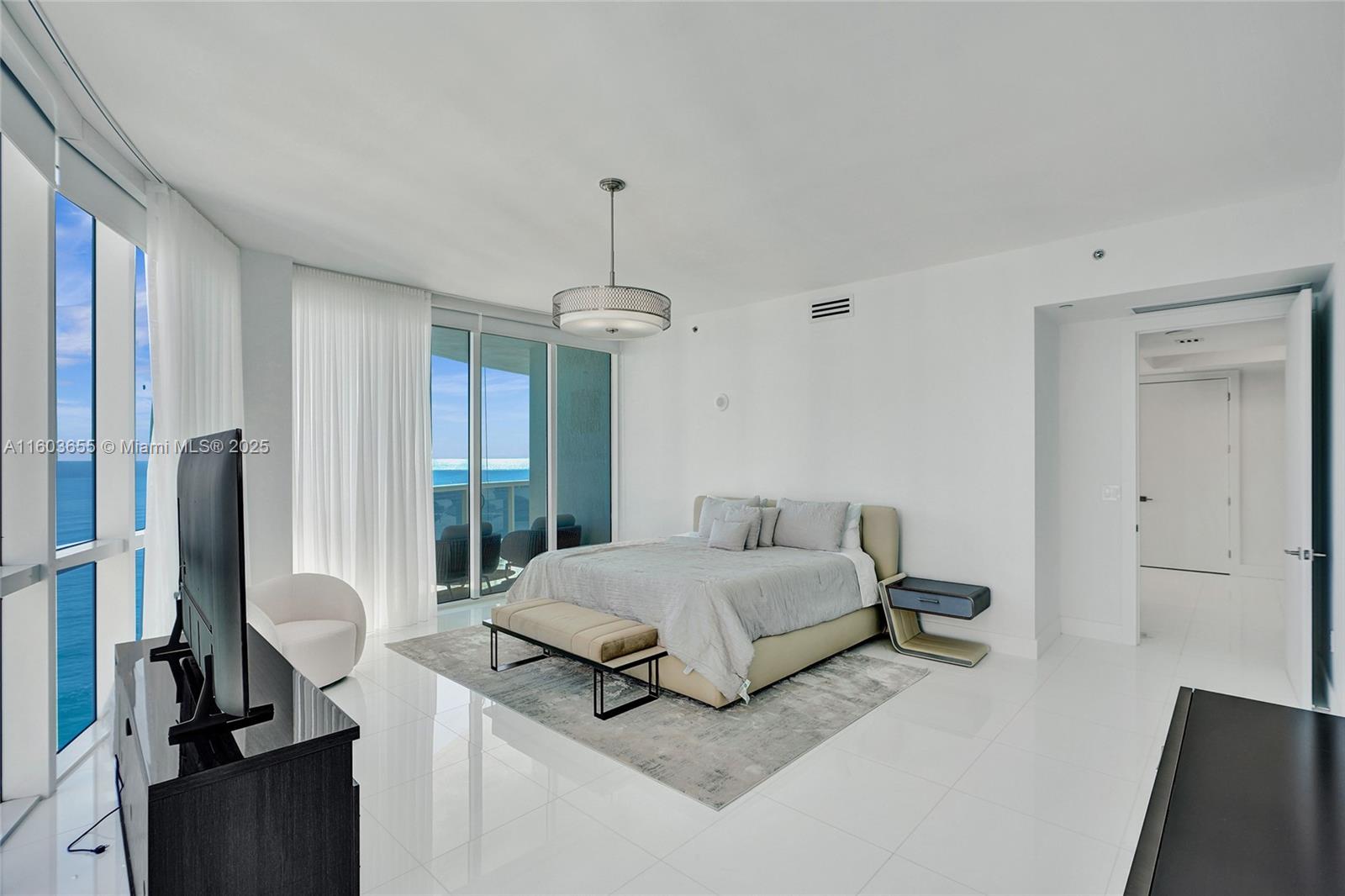 TDR TOWER III CONDO - Residential Lease