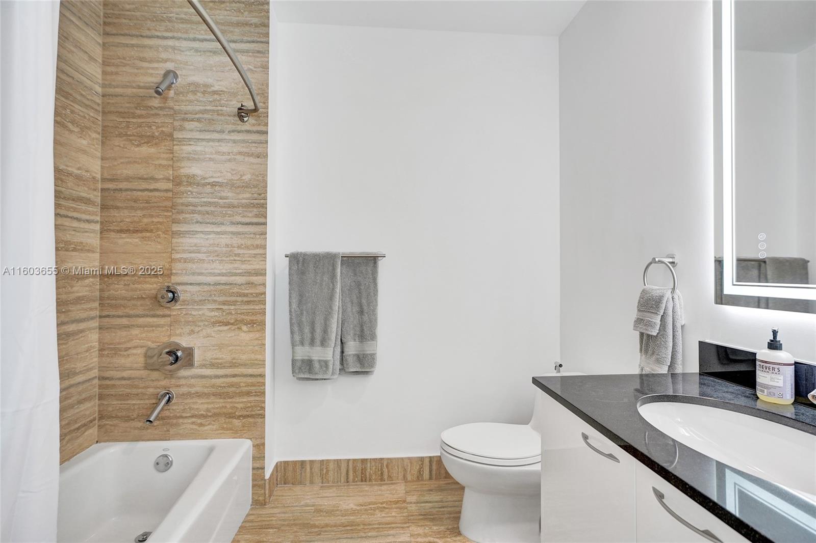 TDR TOWER III CONDO - Residential Lease