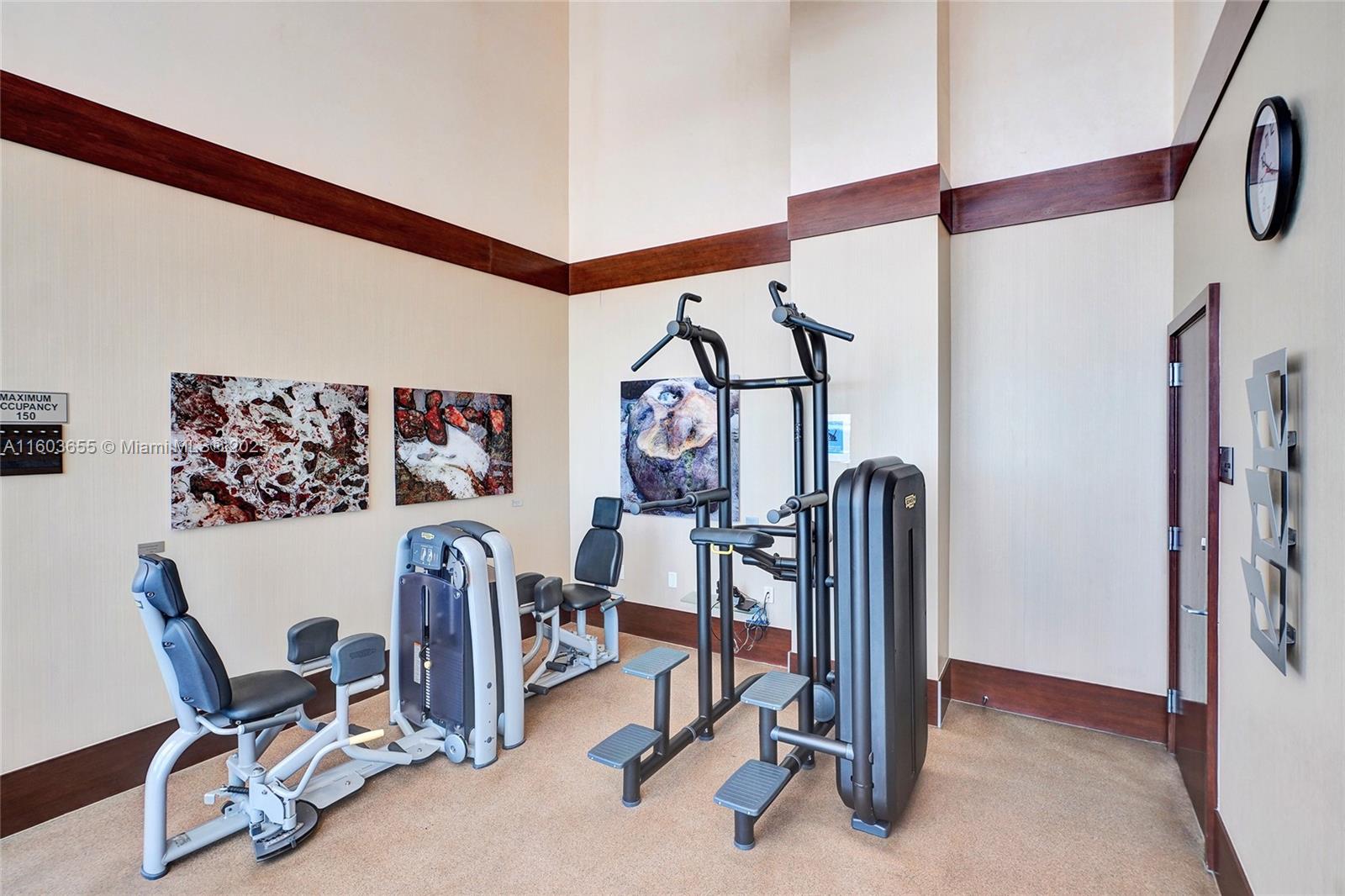 TDR TOWER III CONDO - Residential Lease