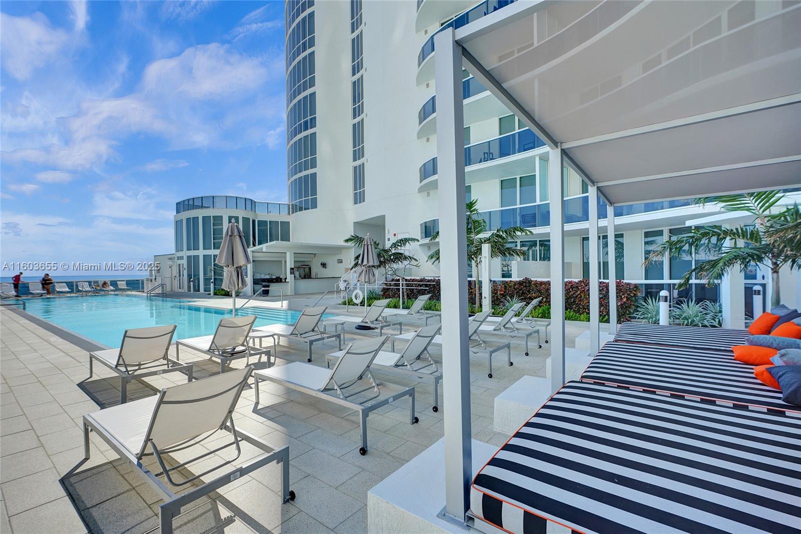 TDR TOWER III CONDO - Residential Lease