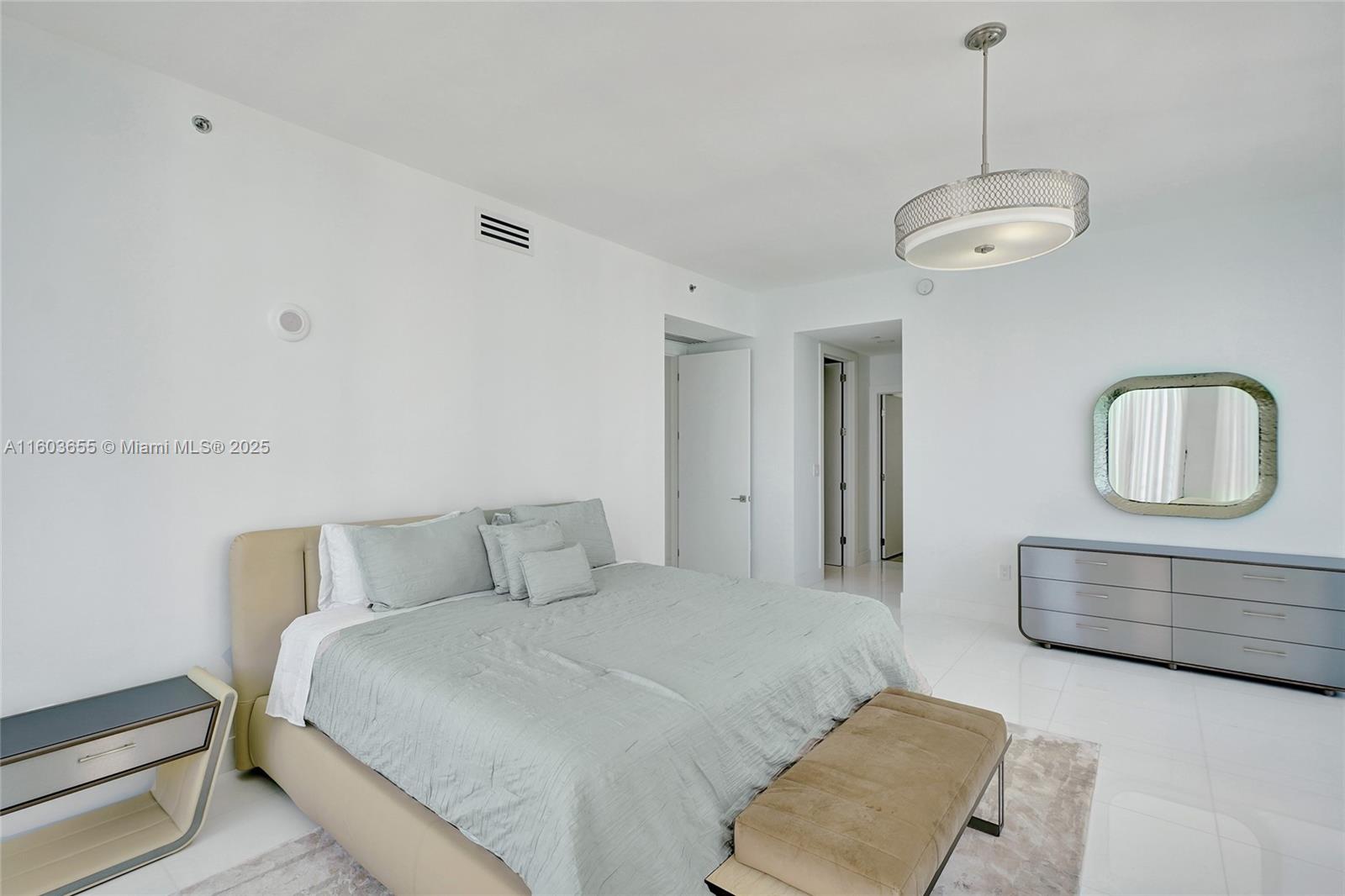 TDR TOWER III CONDO - Residential Lease