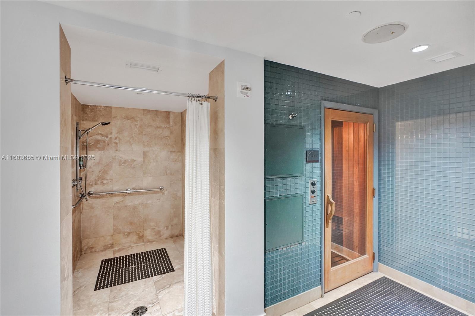 TDR TOWER III CONDO - Residential Lease