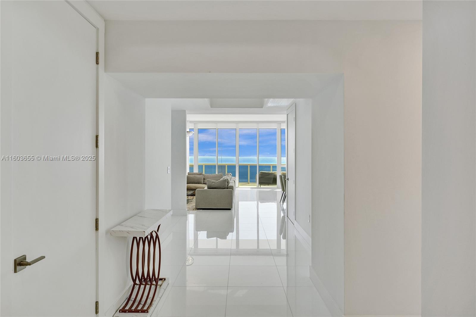 TDR TOWER III CONDO - Residential Lease