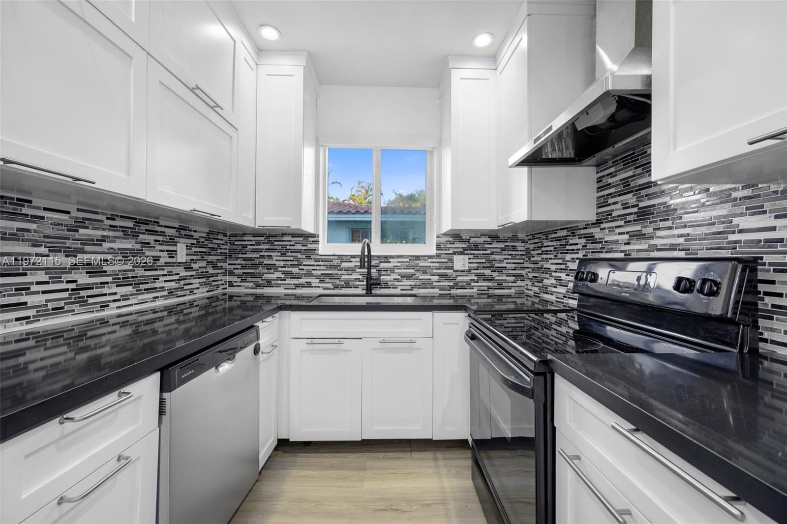 CORAL GABLES GRANADA SEC - Residential