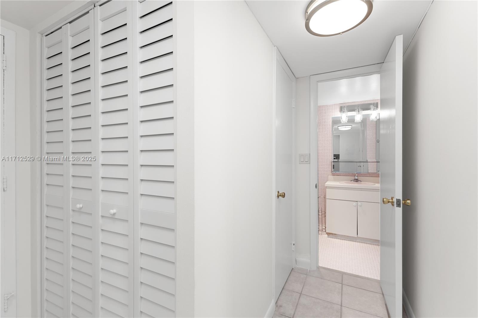 OCEAN POINT CONDO - Residential