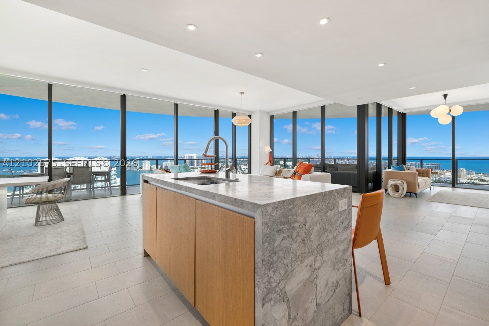 501 West Ave 3303
