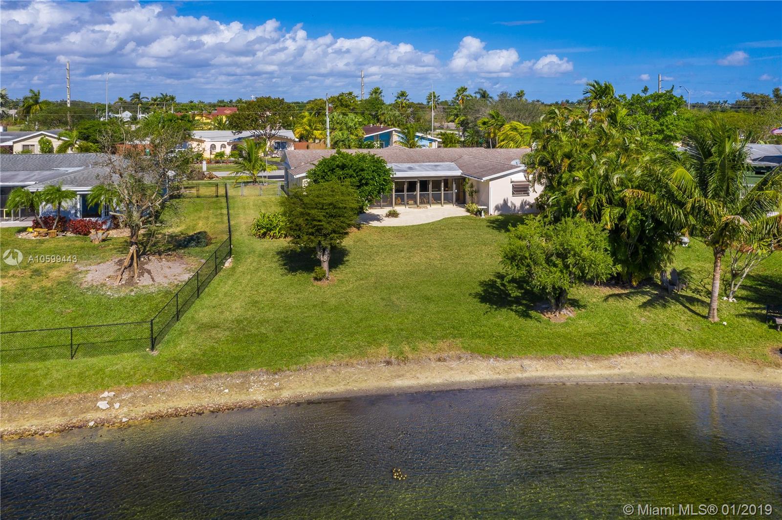 PALMETTO COUNTRY CLUB EST - Residential