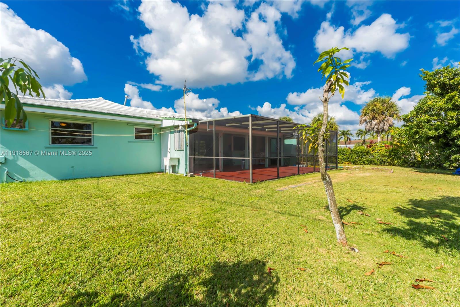 PALMETTO COUNTRY CLUB EST - Residential