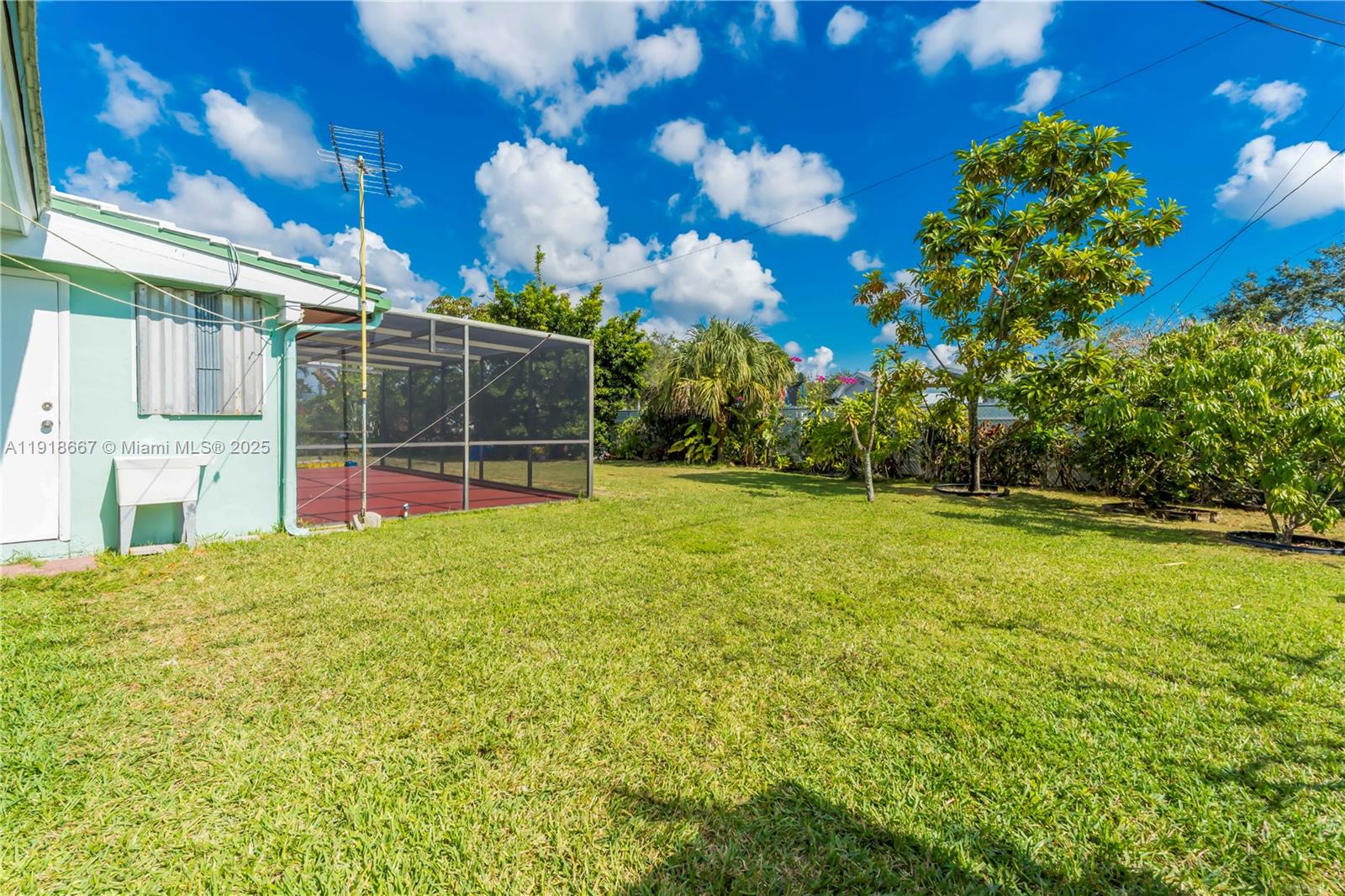 PALMETTO COUNTRY CLUB EST - Residential