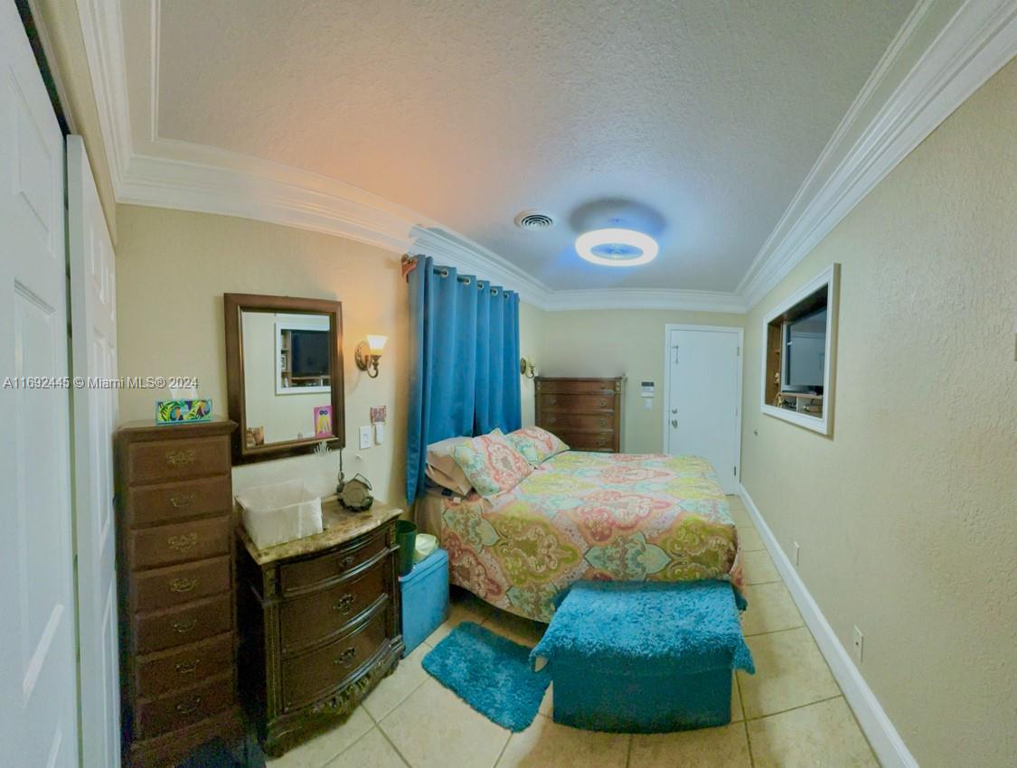 MAPLERIDGE - Residential