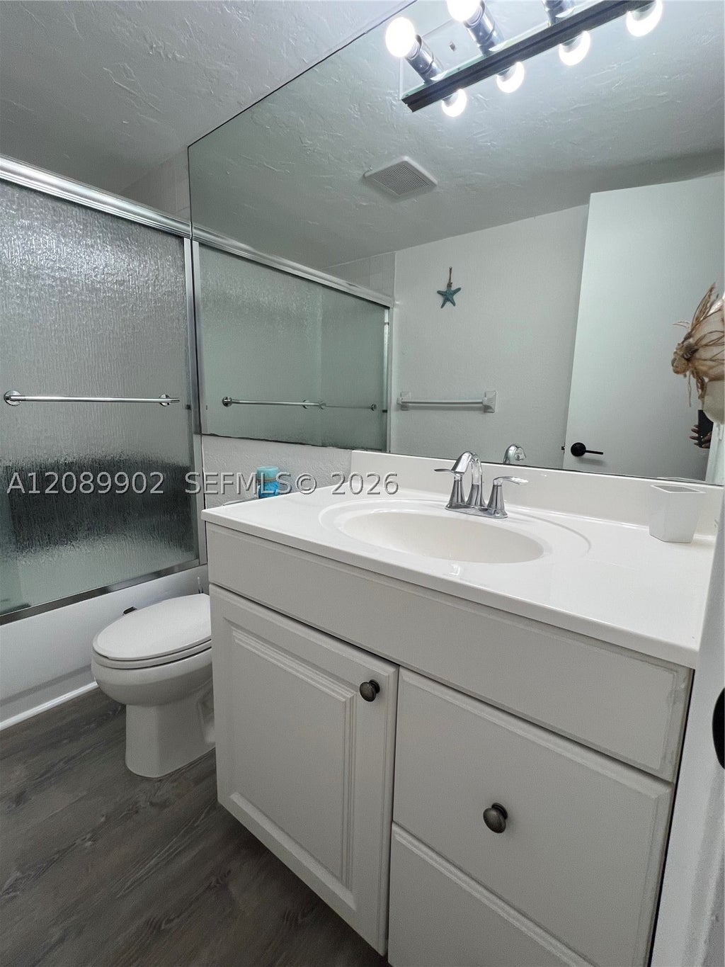 Photo of 1432 S Lakeside Dr #5, Lake Worth, FL 33460 (MLS # A12089902)