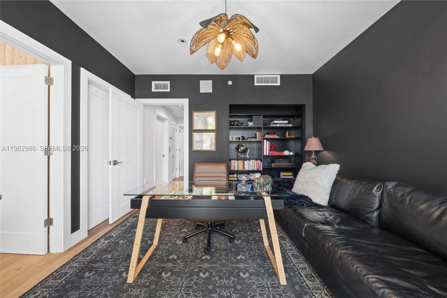 NORMANDY GOLF COURSE SUB - Residential