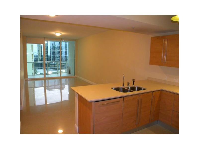 THE EMERALD AT BRICKELL C - Residential Lease