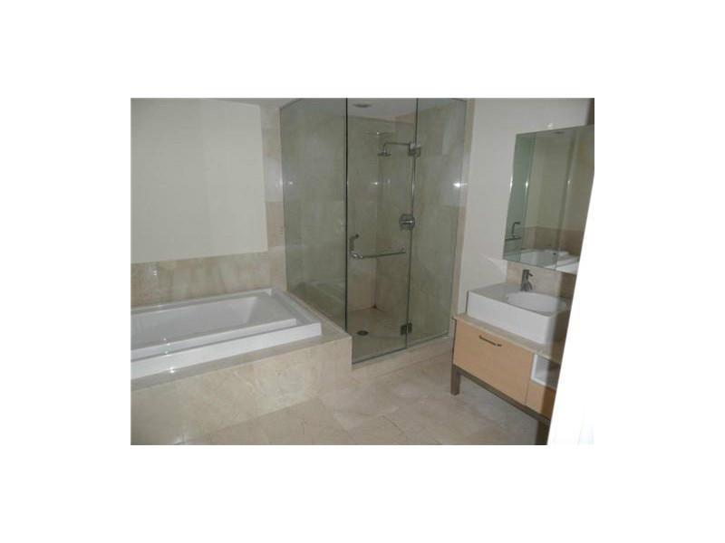 THE EMERALD AT BRICKELL C - Residential Lease