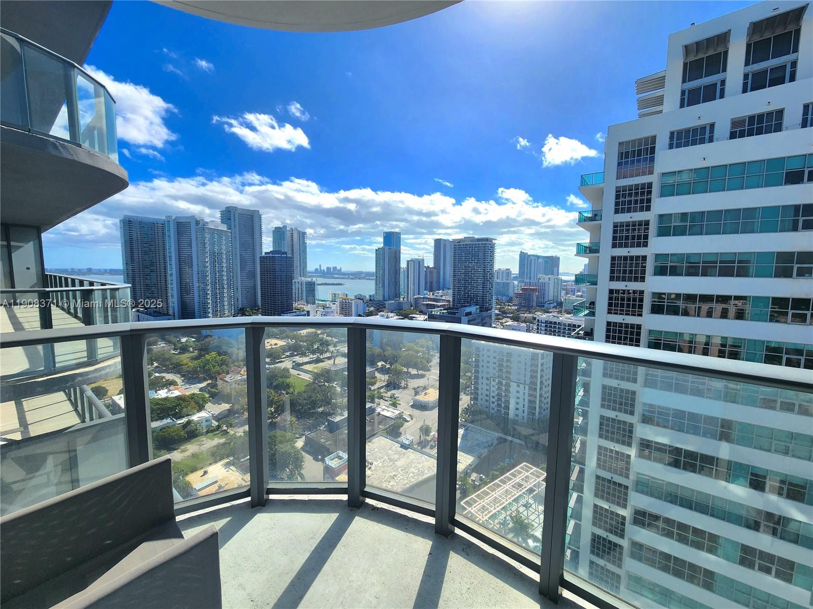 3401 MIDTOWN CONDO - Residential Lease