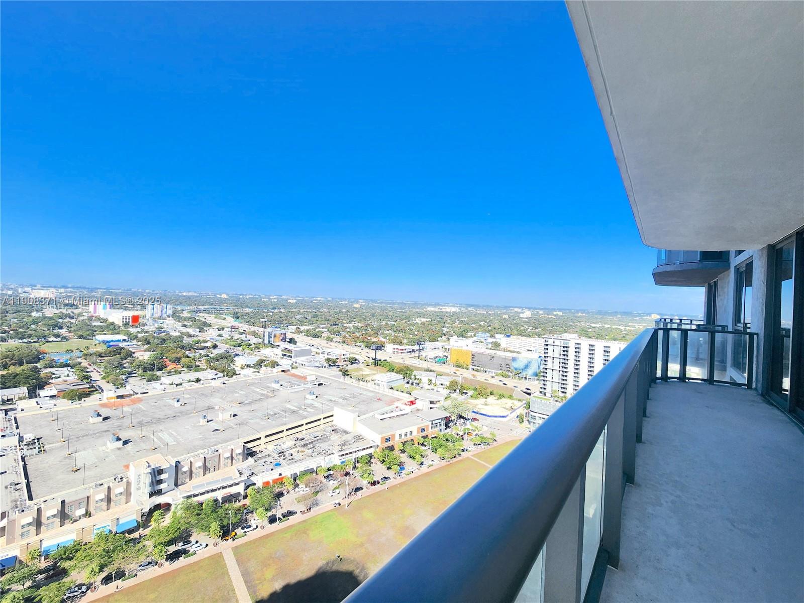 3401 MIDTOWN CONDO - Residential Lease