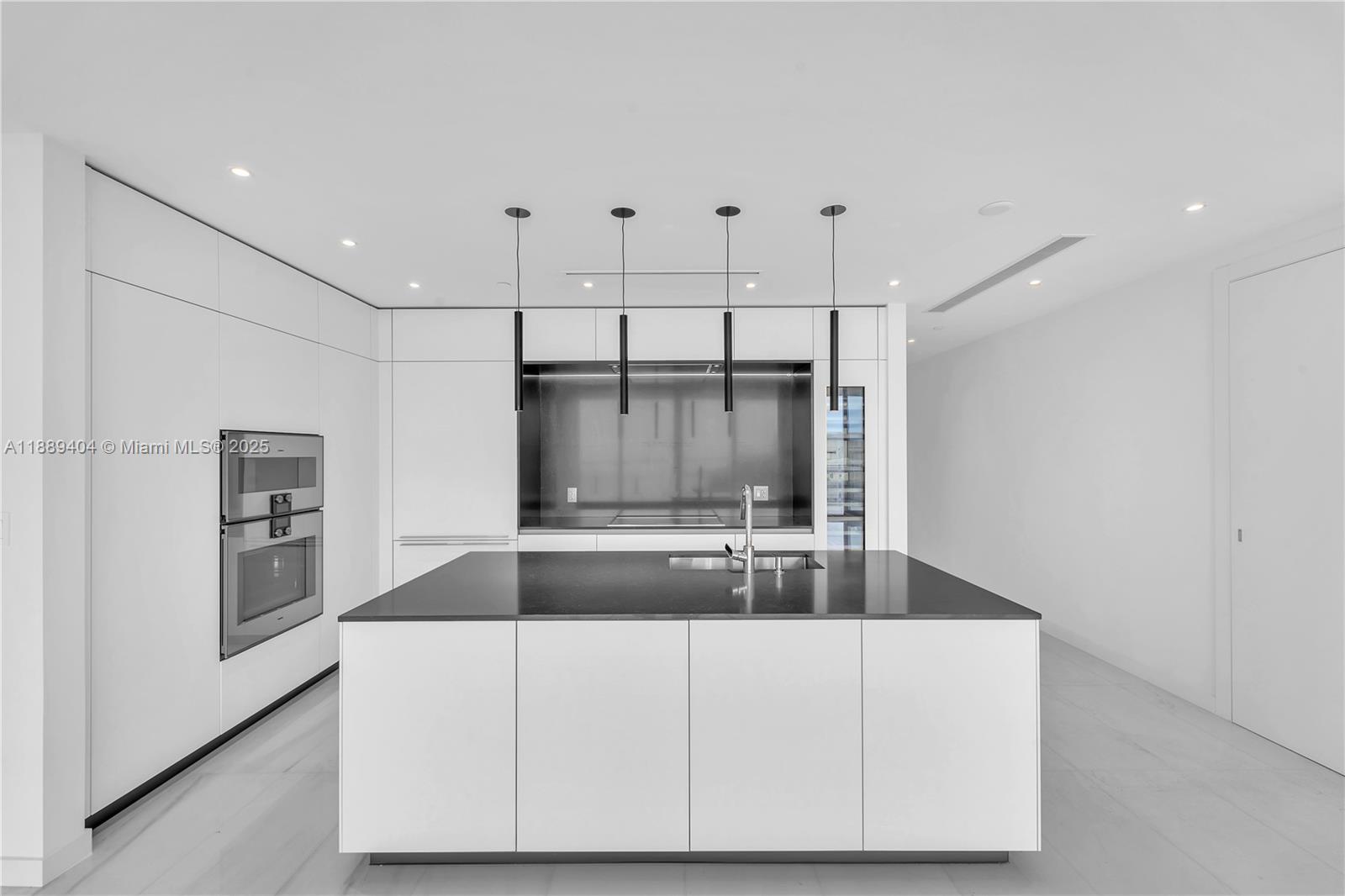 300 Biscayne Way Blvd 3602E
