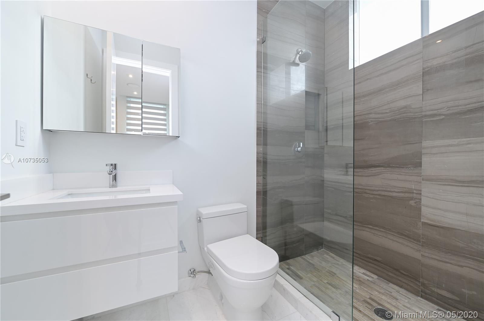 ISLE OF NORMANDY MIAMI VI - Residential