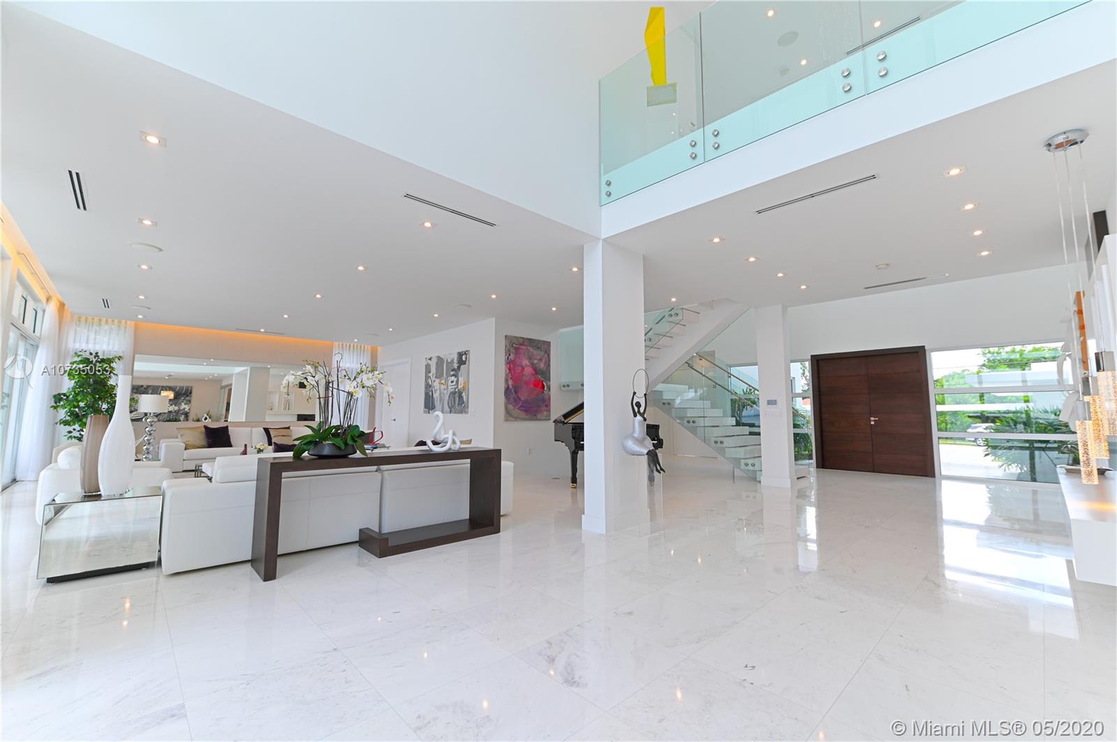 ISLE OF NORMANDY MIAMI VI - Residential