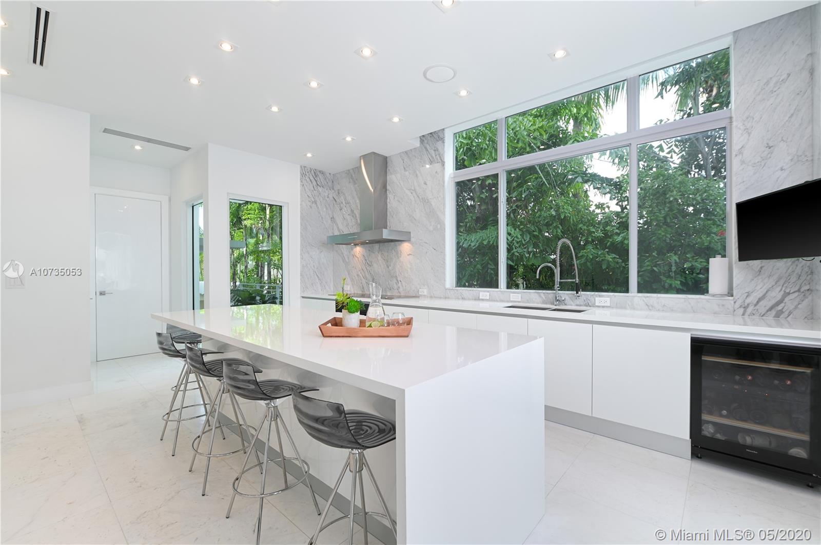 ISLE OF NORMANDY MIAMI VI - Residential