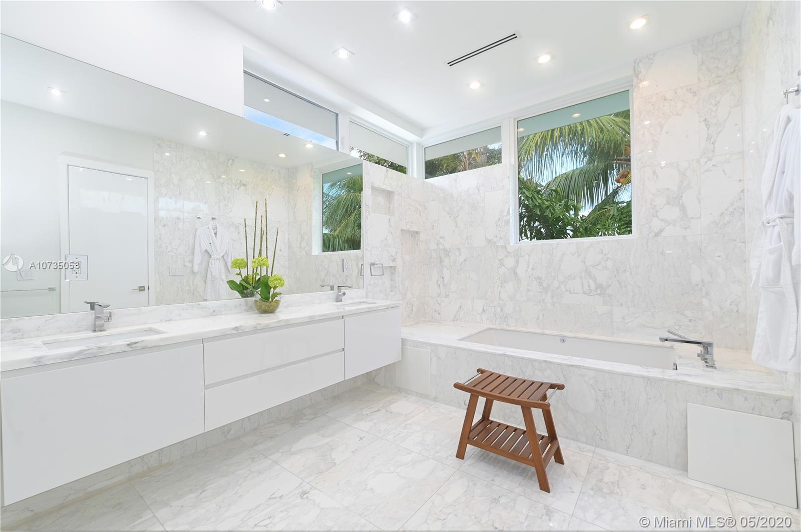 ISLE OF NORMANDY MIAMI VI - Residential