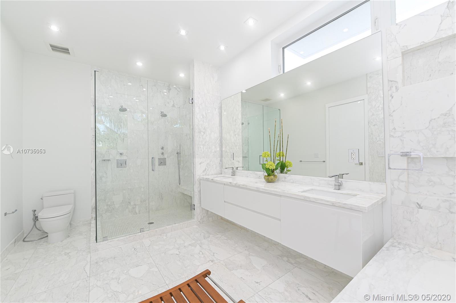 ISLE OF NORMANDY MIAMI VI - Residential