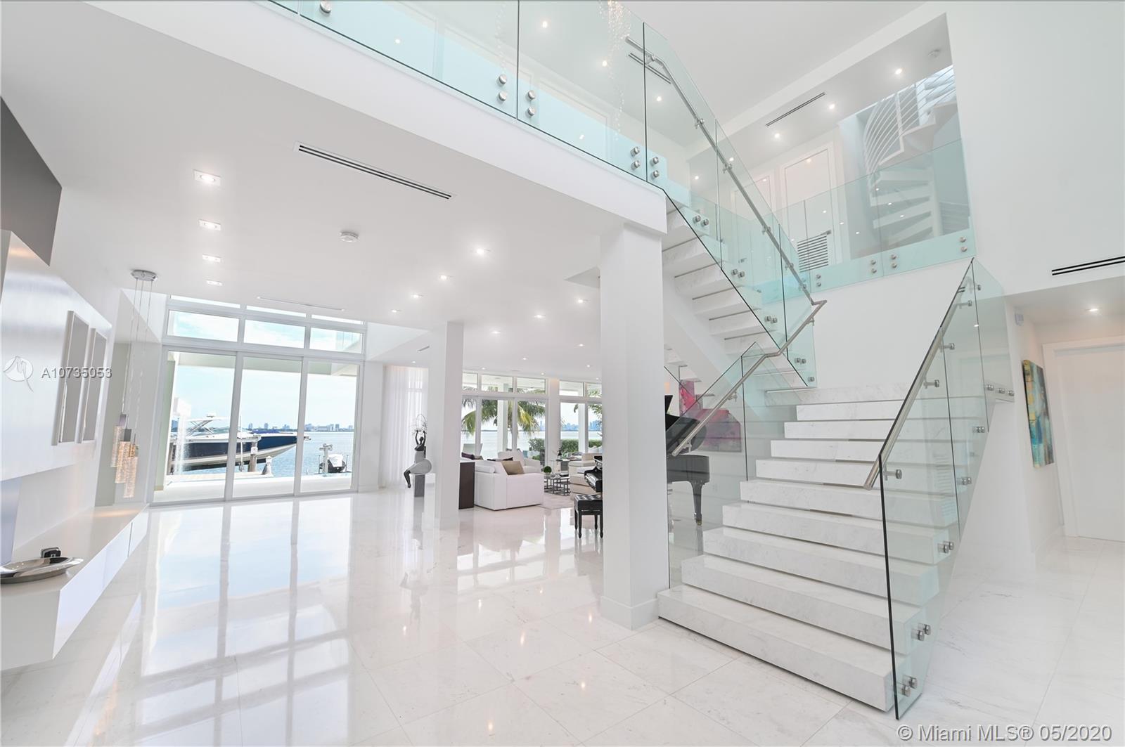 ISLE OF NORMANDY MIAMI VI - Residential