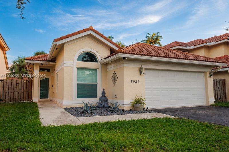 HOLIDAY SPRINGS EAST - Residential