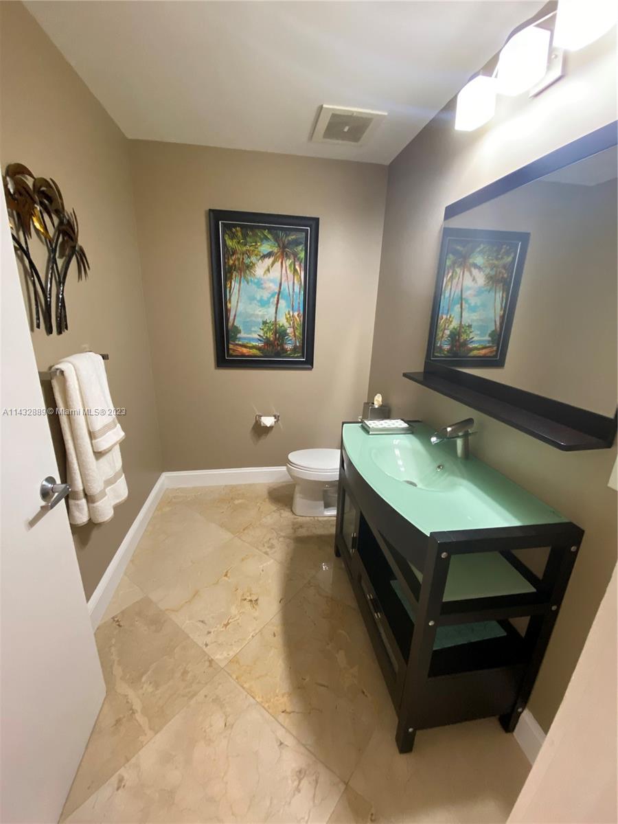 1060 BRICKELL CONDO - Residential Lease