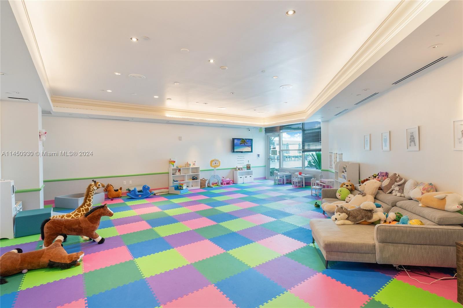 TURNBERRY OCEAN COLONY SO - Residential