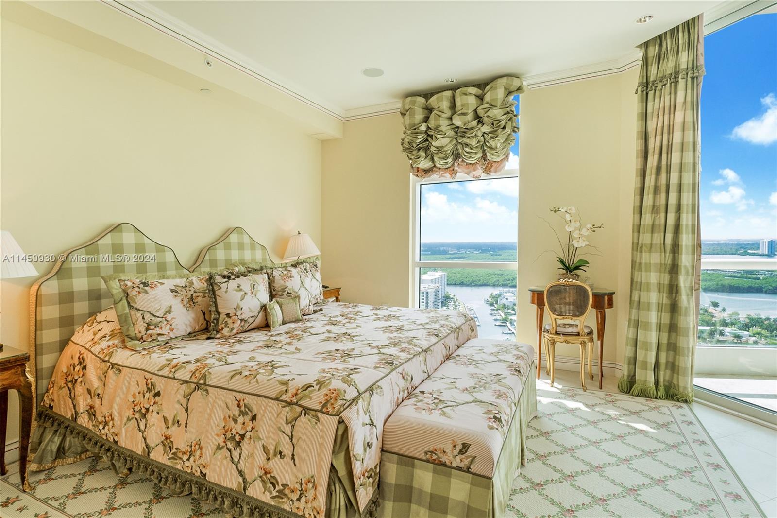 TURNBERRY OCEAN COLONY SO - Residential