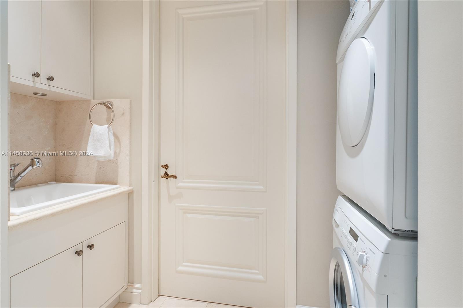 TURNBERRY OCEAN COLONY SO - Residential