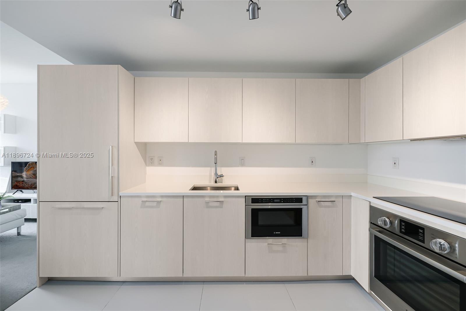 501 NE 31st St 1509